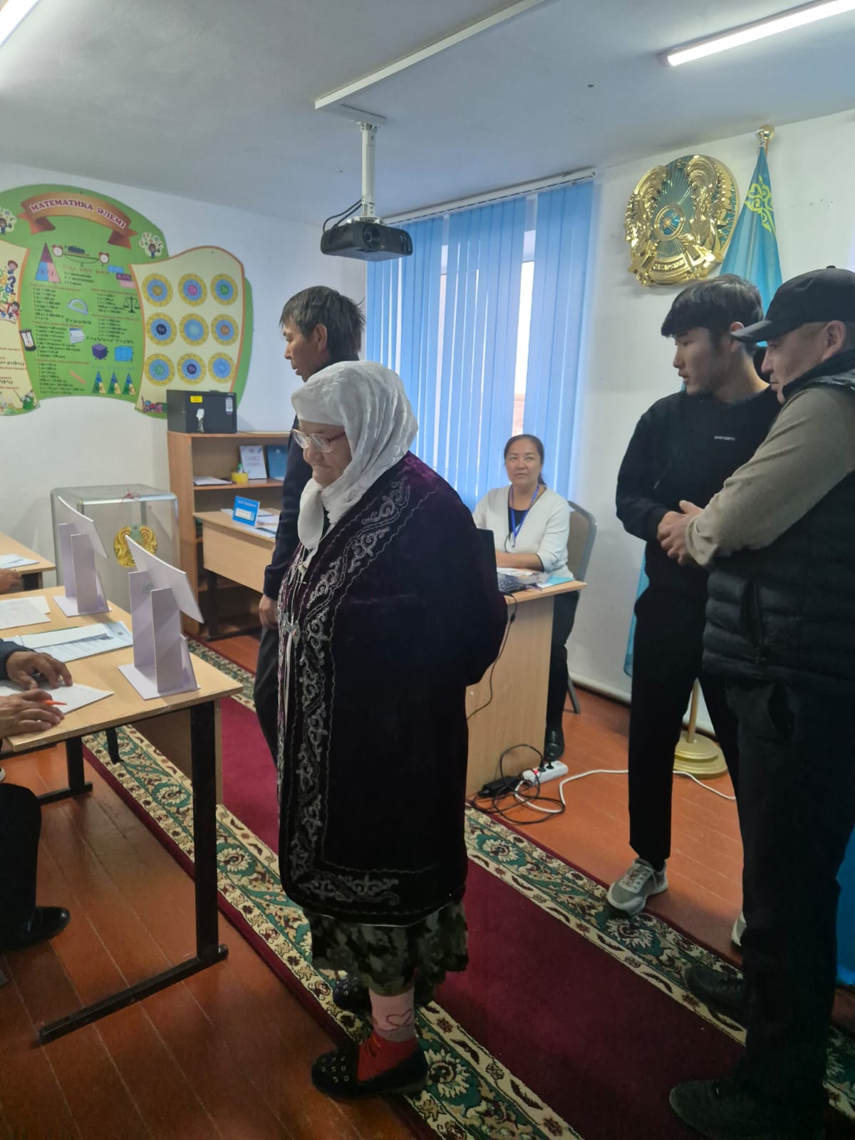 Референдум - 2024: Всего за один час проголосовали жители села в ЗКО